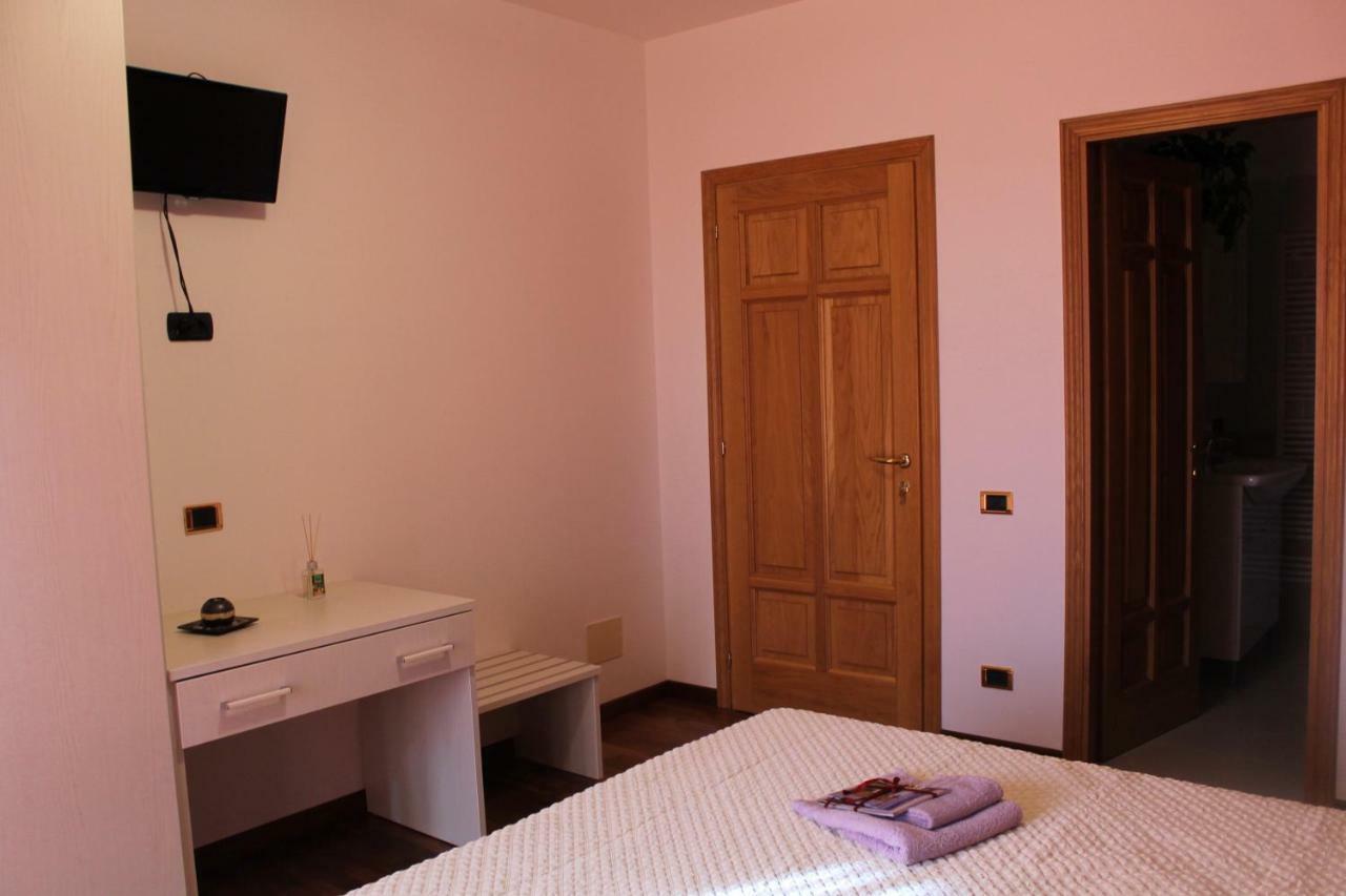 Il Mandorlo B&B Civitanova Alta Dış mekan fotoğraf